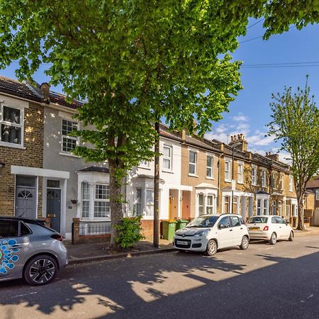 The Stratford Villa Лондон Екстер'єр фото